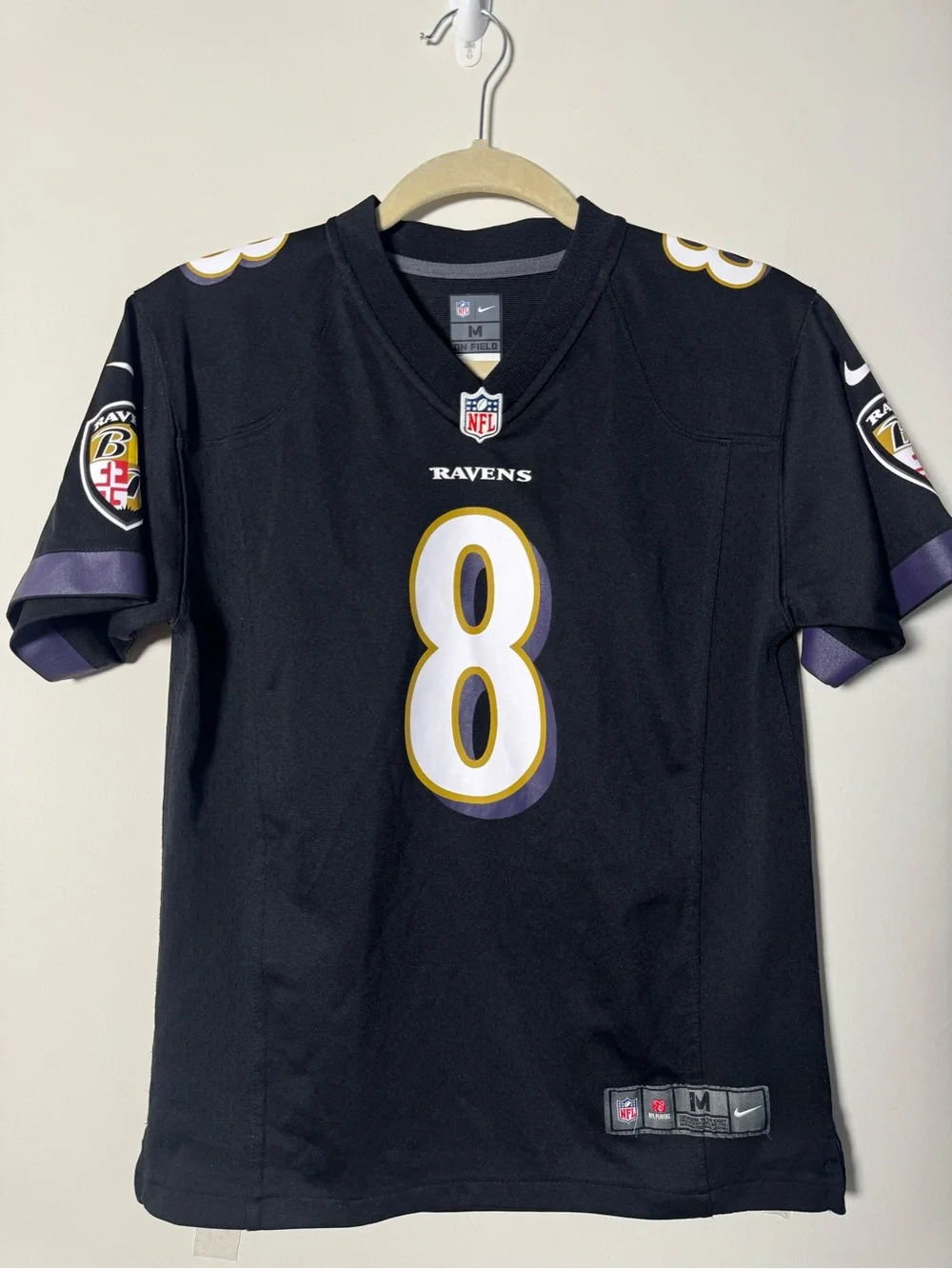 Lamar Jackson Baltimore Ravens Youth Size M Nike Jersey